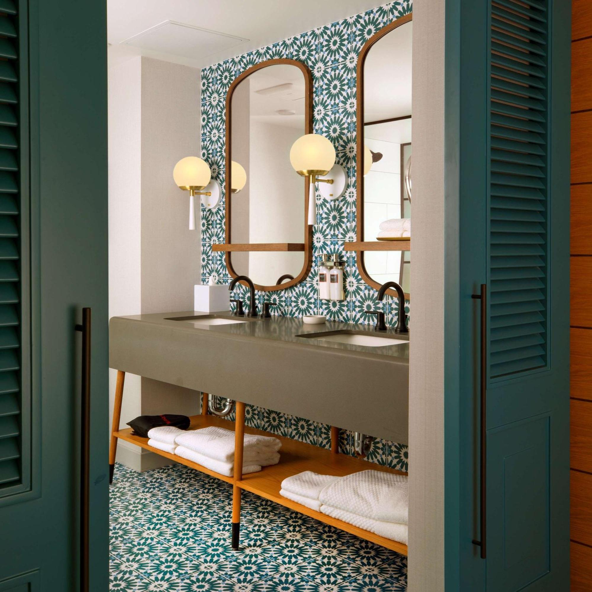 The Monsaraz San Diego, Tapestry Collection By Hilton Esterno foto